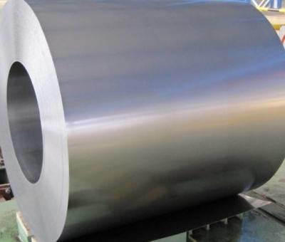 China hoja galvanizada vendedora caliente Z150g/hoja y bobina galvanizadas M2 del hierro de 0,7 milímetros en venta