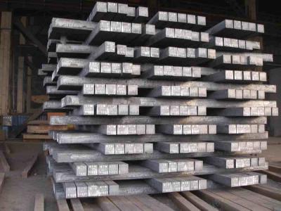 Chine Les billettes en acier chinoises ont employé pour le fil machine d'étirage à froid 140 x 140 millimètres à vendre