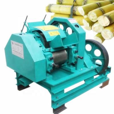 China 5.5KW Automatic Juice Making Machine Sugar Cane Juice Extractor With Wheel for sale