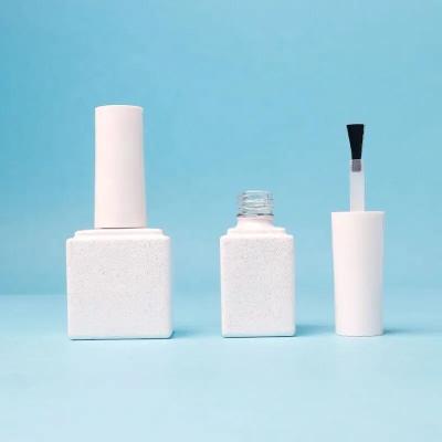 Chine Cosmétique gel blanc vernis à ongles bouteille 12 ml pour le gel de manucure emballé à vendre