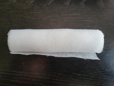 China Emplastro médico cirúrgico Gauze Bandages Roll do algodão absorvente 13 linhas à venda