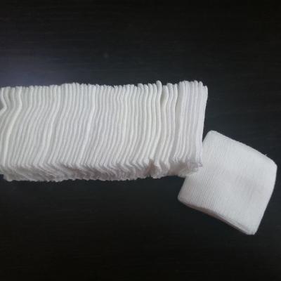中国 吸収性OEの生殖不能の安いガーゼの綿棒の使い捨て可能な着服のパック 販売のため