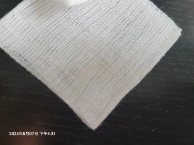 China Cuadrado Swab de gasa médica de 16 plies de algodón estéril certificado ISO en venta