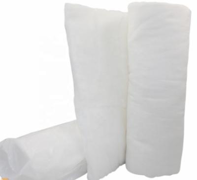 China Rollo absorbente médico blanco suave de la algodón para las heridas que limpian de limpieza en venta