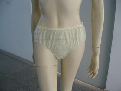 Chine Sous-vêtements jetables de Madame Women 35gsm de FDA pour le voyage à vendre
