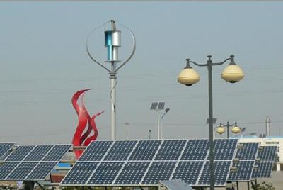 China Fora da tecnologia híbrida da levitação magnética da turbina eólica do sistema de energia 600W de vento solar da grade 48V à venda