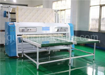 China Upholstery Industry CNC Textile Cutting Machine 2.4M Width Automated Fabric Cutting for sale