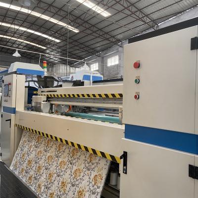 Chine Matelas Hemming Machine Mattress Hemming Station de ZOLYTECH 10KW dans la chaîne de production à vendre