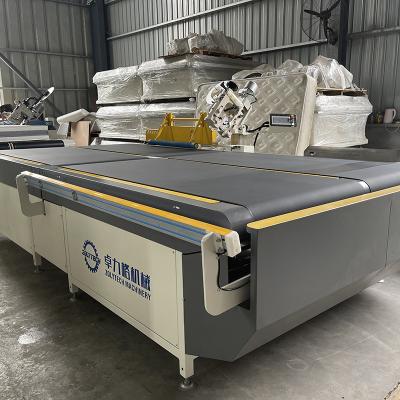 China 500mm Sewing thickness Mattress Tape Edge Machine Automatic Flipping for sale