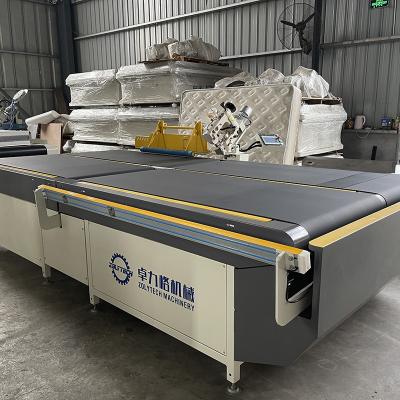 China ZOLYTECH de randmachine van de matrasband het gemakkelijke werkende automatische wegknippen voor matrassen die naaimachine scherpen Te koop