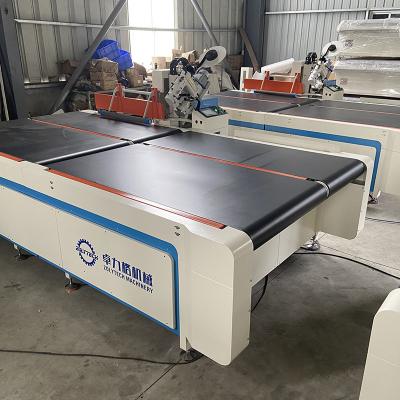 China Grueso de costura automático automatizado de la máquina 50-500m m del borde de la cinta del colchón que mueve de un tirón en venta