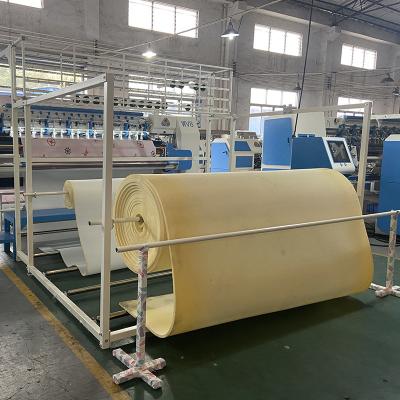 Китай 3 компьютеризированный иглами выстегивая стежок машины цепной для лоскутных одеял 1000rpm продается
