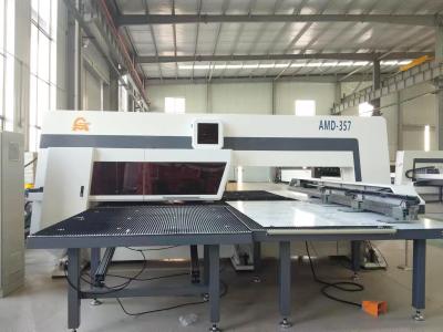 China Hydraulic CNC Turret Punching Press Machine For Metal Sheet for sale