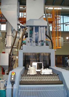 China 200kg Automatic Shot Blasting Machine Stainless Steel / ZGMn13 Wire Mesh Material for sale