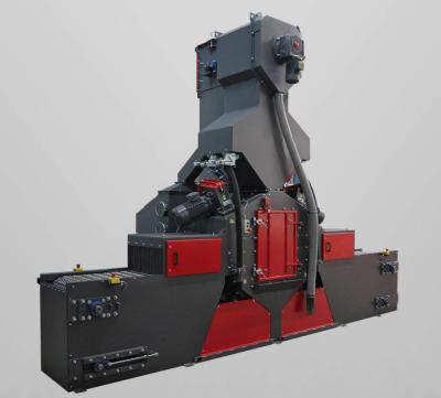 China Conveyor Type Shot Blasting Machine Abrasive Blasting Equipment ISO / CE for sale