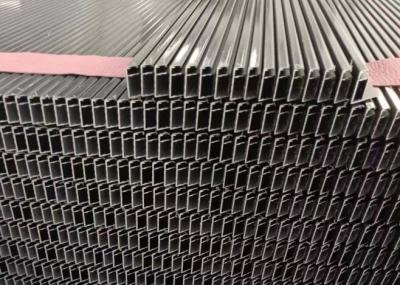 China 30-50 anos de vida útil Quadro de alumínio de painel solar com alta resistência à corrosão à venda