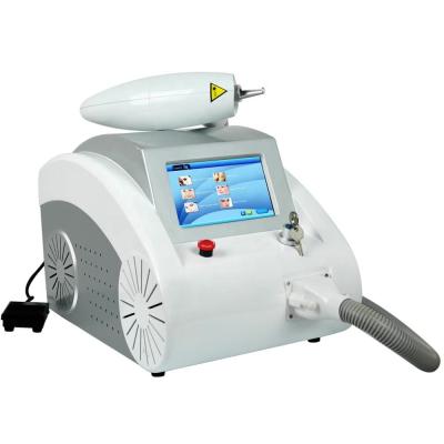 China Medizinische Q geschaltete Laser-Maschine Nd-Yag, Schönheits-Laser-Tätowierungs-Abbau-Maschine zu verkaufen