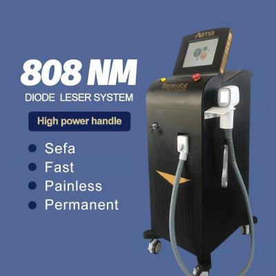 China Eficaz e seguro: A máquina da remoção do cabelo do laser do diodo para suas necessidades da remoção do cabelo à venda