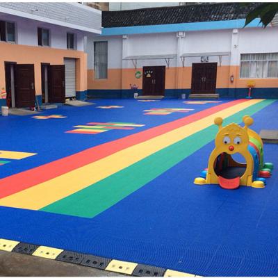China 350g/pc Indoor Sports Flooring Plastic Runways Interlocking Rubber Tiles for sale