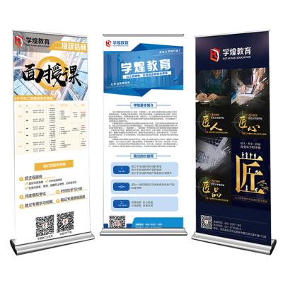 China Economische de Tribune Intrekbare Douane Logo Display Advertising van de Rolbanner Te koop