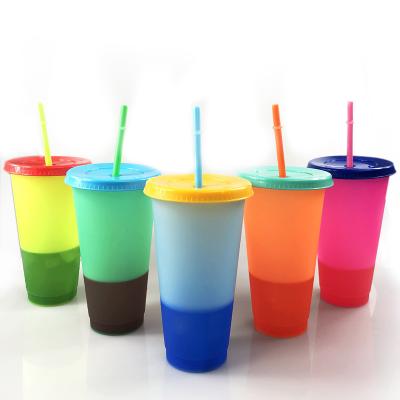 China Reusable Color Changing Cold Cups Summer Magic Plastic Coffee tumbler With Straws Set of 5 for sale