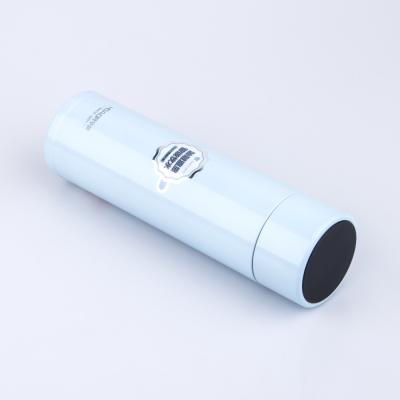 China 320 ml Taza de viaje de vacío de doble pared aislada Display de temperatura LED Botella de agua inteligente Flasco térmico metálico en venta