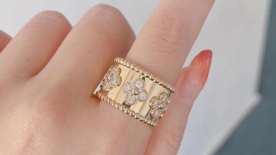 China Custom Van Cleef 18K Rose Gold Diamond Jewelry Perlee Clovers Ring Small Model for sale