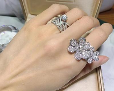 China 18k Rose Gold Van Cleef Frivole Rings 112 diamantes Frivole entre O OEM do anel de dedo à venda