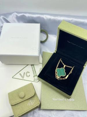 Китай Ожерелье чистого золота ожерелья 18K Альгамбра ювелирных изделий клона винтажное 16,8 дюйма длины цепи продается