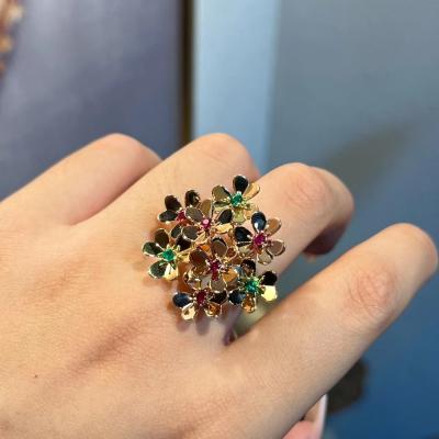 China HK Setting 18K Gold Diamond Ring with Colored Gemstone VCA Jewelry for sale