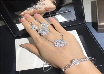 Κίνα Έξοχο δαχτυλίδι αρραβώνων διαμαντιών 18K άσπρο χρυσό εξατομικεύσιμο για τις κυρίες η επιχείρηση κοσμήματος διαμαντιών προς πώληση