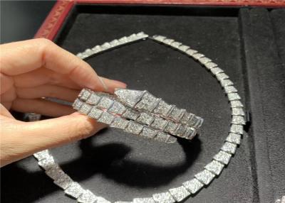 China a fine jewelry brand Custom 18K White Gold Necklace / Bracelet / Earrings With Genuine Diamonds for sale