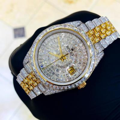 China Vvs Moissanite Icebox Diamond Watch Customization Galvanized Steel for sale