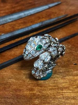 中国 完全なPAVÉのが付いているパリの宝石類18 KTの金セットは陶磁器の宝石類の製造者をダイヤモンド指輪 販売のため