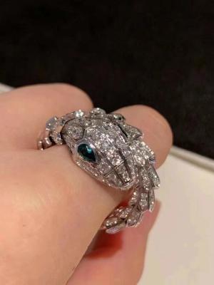China Gold Diamond Ring Luxurious Jewelry ISO9001 Vvs Diamant-18K zu verkaufen