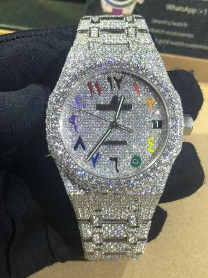 中国 贅沢な斜面のHip Hop VVS Moissaniteのダイヤモンドの時計バンドから凍る人の女性の腕時計 販売のため