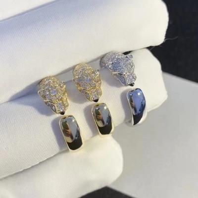 China 18K de Kleur van de Ringsgh van Ring Unisex Emeralds Diamond Pave van het witgoudonyx Te koop