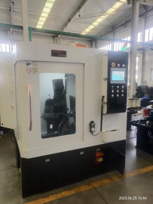 中国 AF650 CNCの木工業のセリウムISO9001のための機械を削る円の鋸歯 販売のため