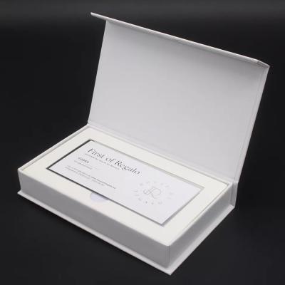 China Custom Size Luxury Business Credit Card Packaging Gift Card Box With Lid for sale