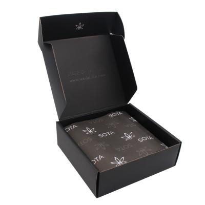 China Custom Logo Glassy Lamination Chothes Abaya Box Packaging Shipping Boxes For Abaya Brand for sale