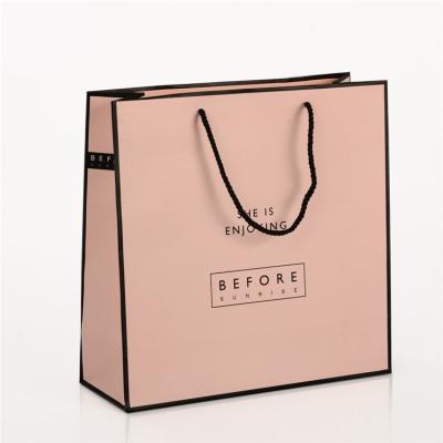 China Folding Printed Paper Shopping Bags / Custom Paper Gift Bags Full Color Printing for sale