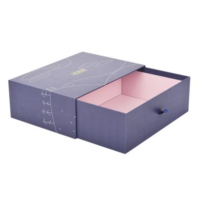 China Caja de cajón deslizante de embalaje de regalo de papel impreso con logotipo personalizado para ropa/joyería/cosmético en venta