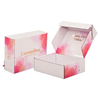 Китай Таможня напечатала коробку отправителя рифленого картона упаковывая для доставки продается