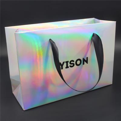 China Luxury Custom Printed Popular Shopping Gift Holographic Paper Bag for sale