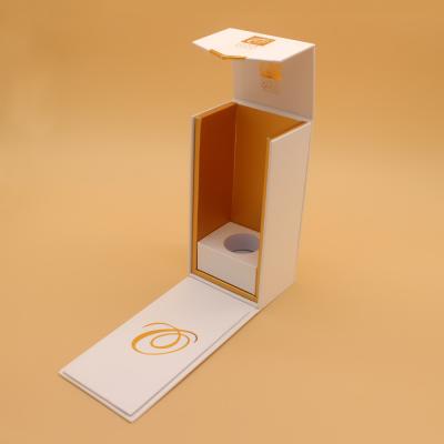 China Caixas de empacotamento impressas feitas sob encomenda da caixa do perfume da fragrância para garrafas à venda