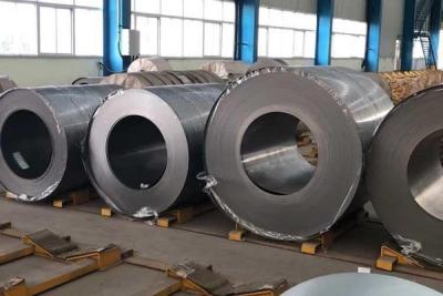 China Width 600 - 2600 Mm 3105 Aluminum Coil Roll Machinable silver Color for sale