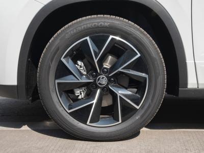 중국 코믹 GT 1.5L 에디션 프리미엄 버전 가솔린 자동차 소형 SUV 109 hp L4 열 수 있는 파노라마 자외선 지붕 판매용