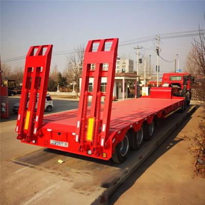 中国 掘削機の輸送のための改装された13000mmの頑丈なトレーラ トラックの低い平面 販売のため