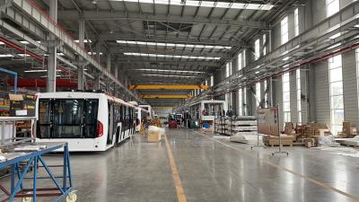 Chine occasion 12 Wheeler Truck With Tarpaulin de décharge arrière de 40000kg 9m nouvelle/ à vendre