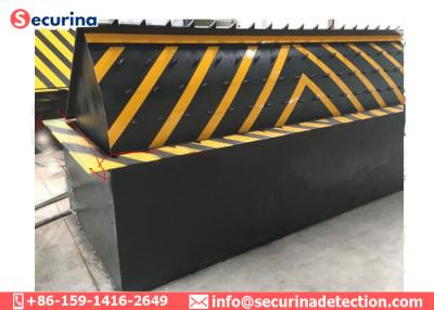 China 3 Meters Width Hydraulic Barricade Road Blocker System For Controlling Unauthorized Vehicles for sale